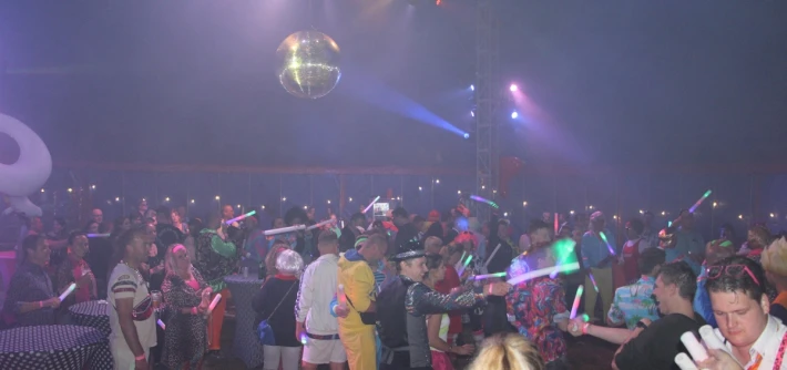 Niverplast | Party